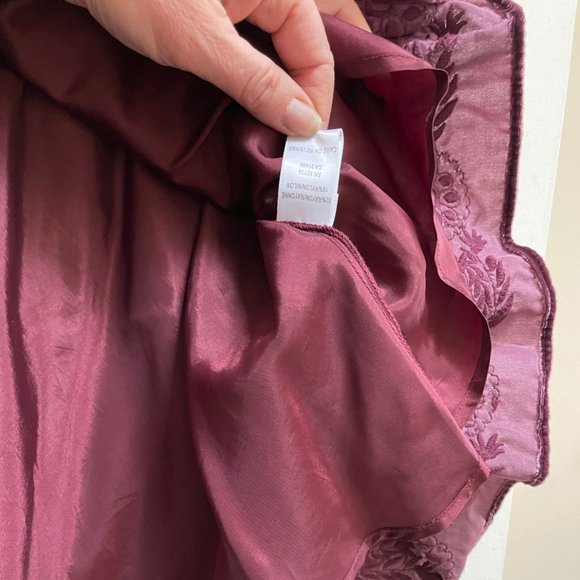 STUNNING Velvet Jacket Skirt, Intricate Embroidery- Max Azria (POCKETS!) - Picture 10 of 16